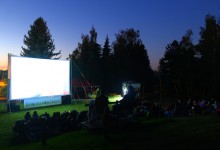 Letní kino v Malešickém parku